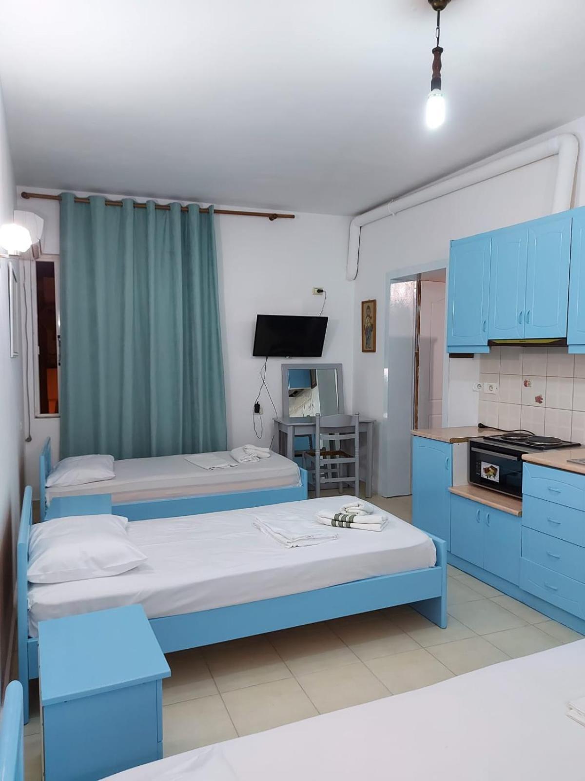 Vila Stupende Daire Saranda Oda fotoğraf